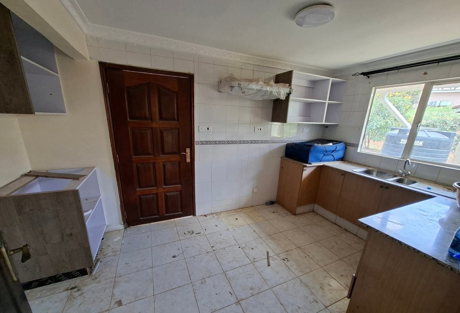 4-Bedroom + DSQ Master Ensuite Bungalow To Let – Athi River