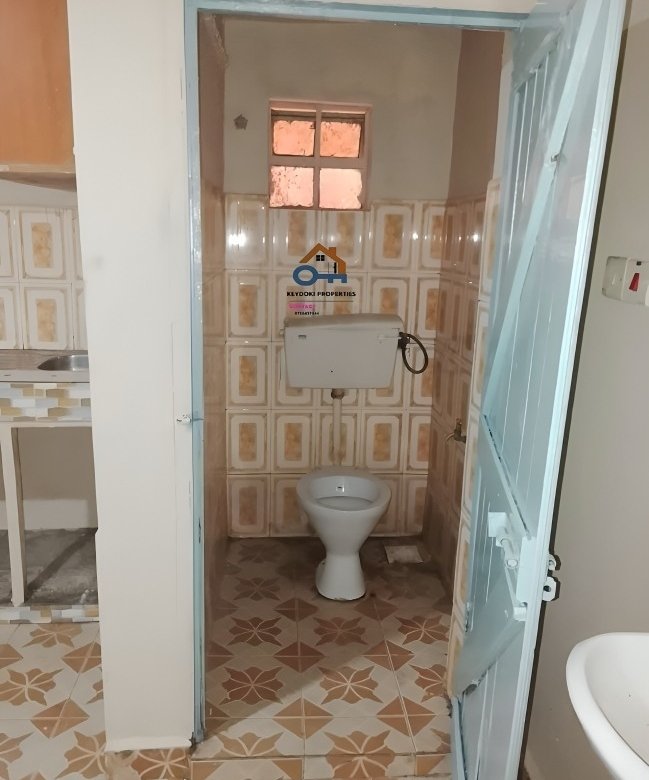 Bedsitter To Let – Kasarani Garage