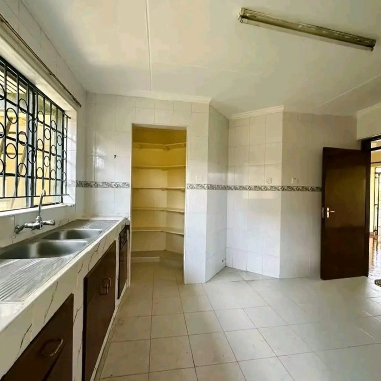 3-Bedroom Master Ensuite Apartment To Let – Riara Road