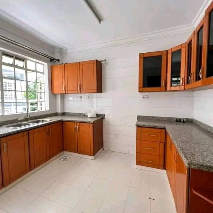 3-Bedroom + SQ All Ensuite Apartment To Let – Lavington