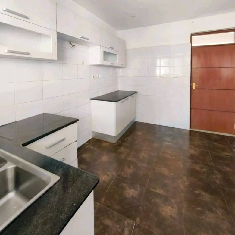 3-Bedroom + SQ Apartment To Let – Kileleshwa