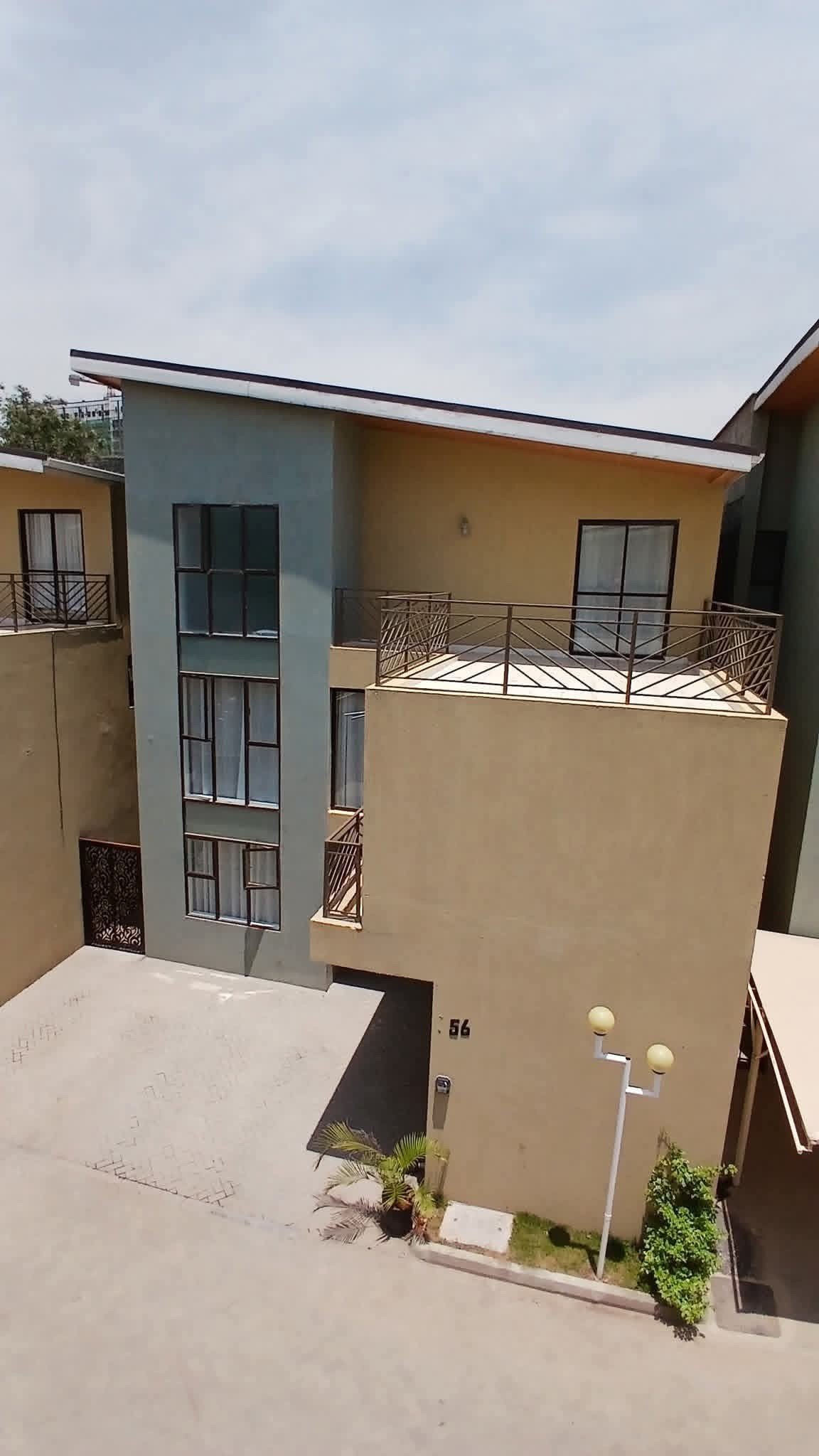 Elegant 5-Bedroom + DSQ House To Let – Syokimau