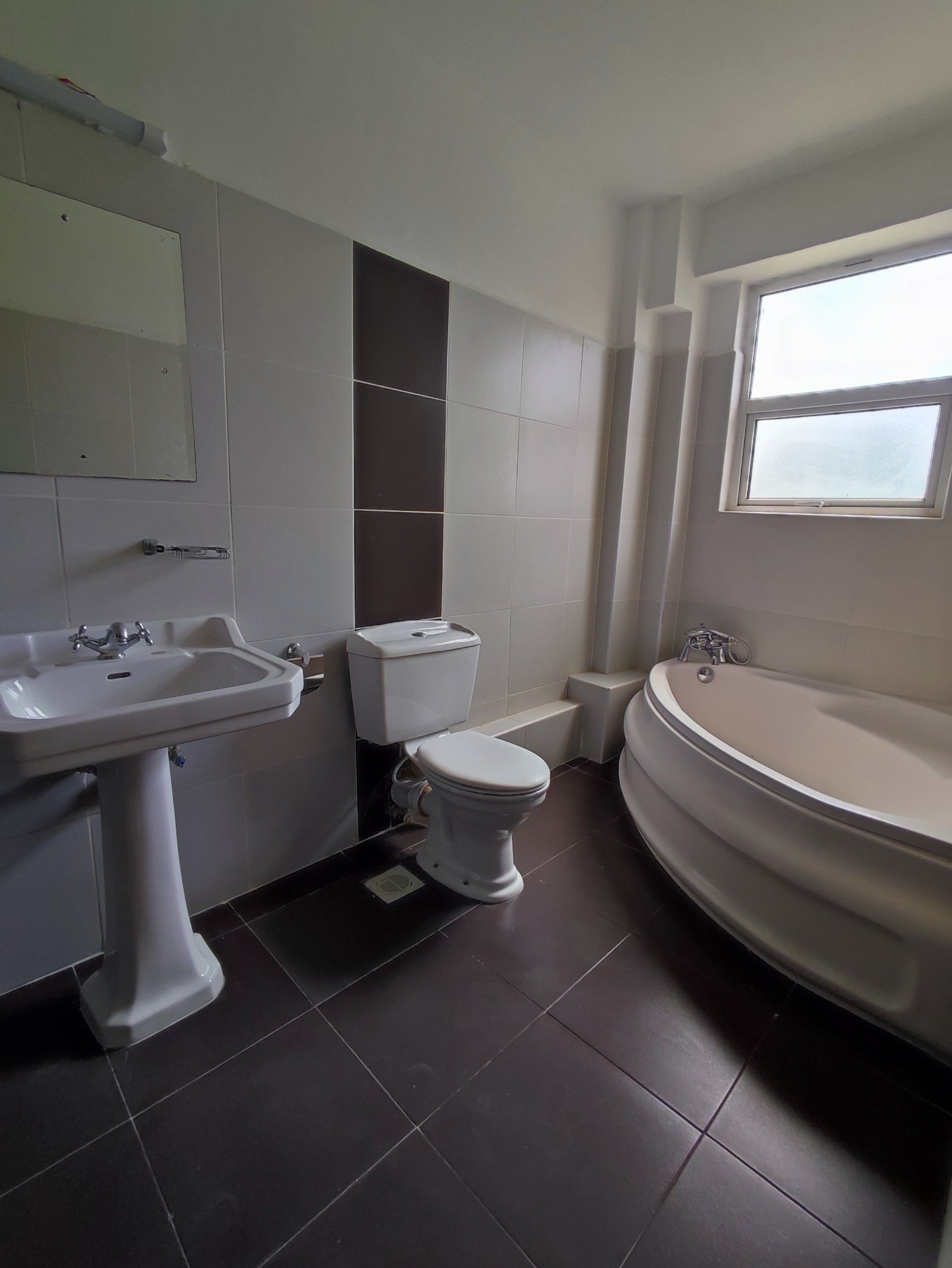 Spacious 3-Bedroom Master Ensuite Apartment To Let – Kileleshwa