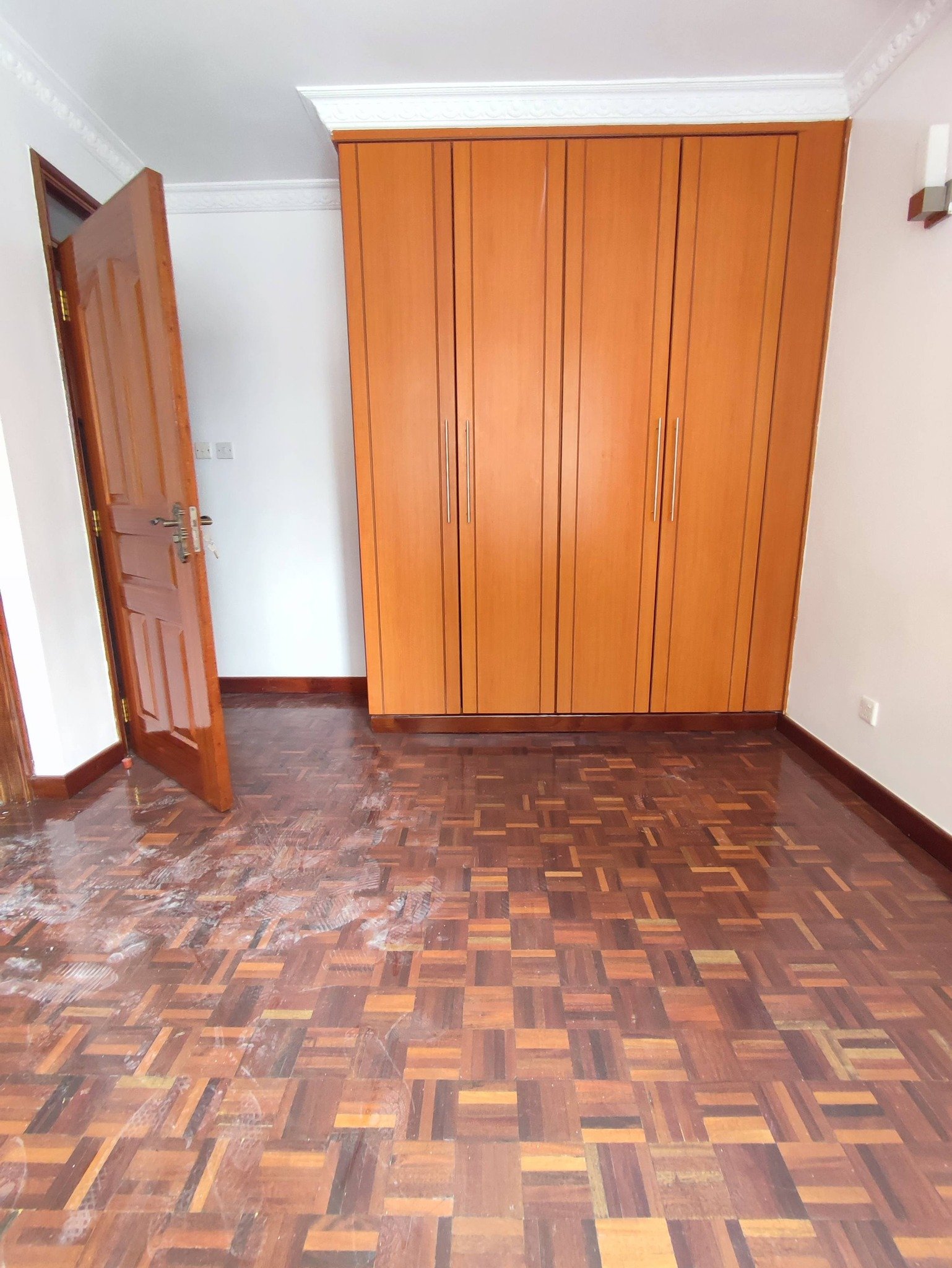 2 Bedroom All Ensuite Apartment Kileleshwa To Let – Spacious