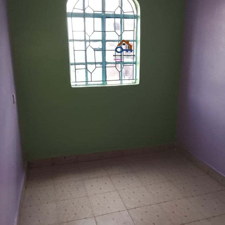 2 Bedroom Apartment To Let in Kasarani Garage