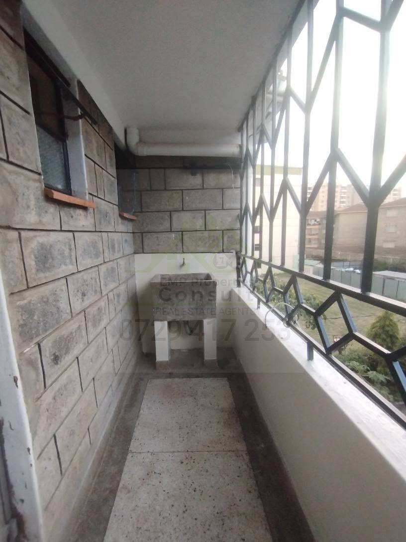 2 Bedroom Master Ensuite Apartment To Let South C