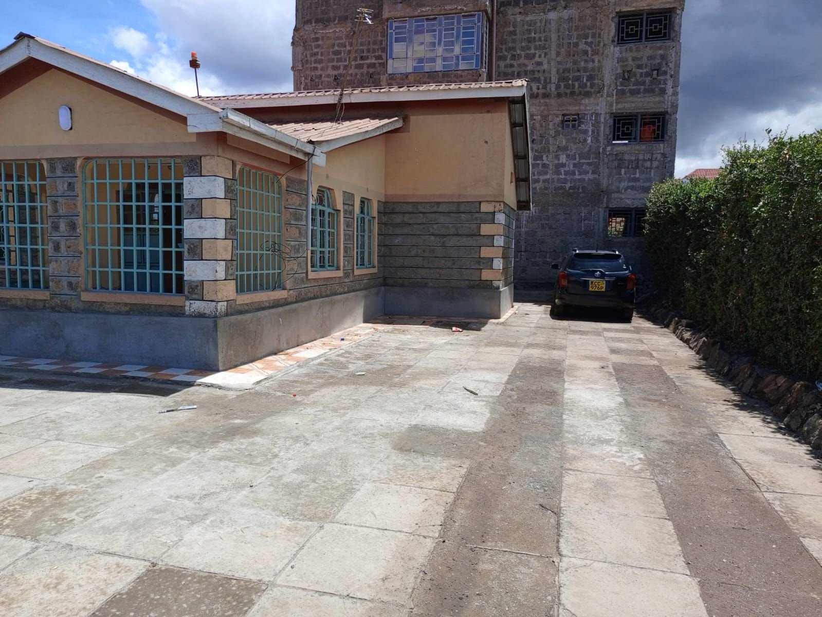 2 Bedroom Master Ensuite Home To Let – Utawala Airways