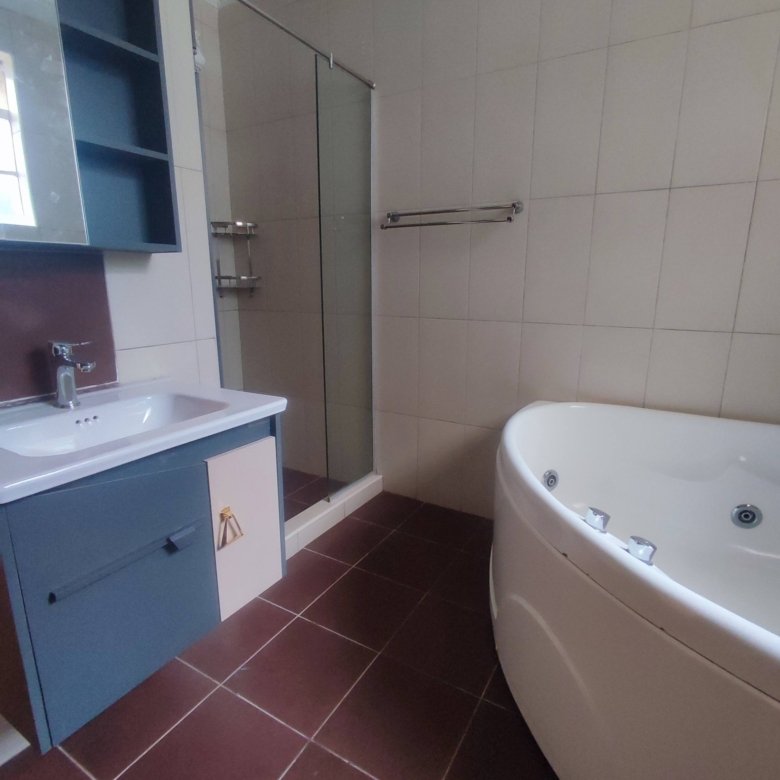 3-Bedroom All En-Suite Apartment + SQ To Let – Kileleshwa