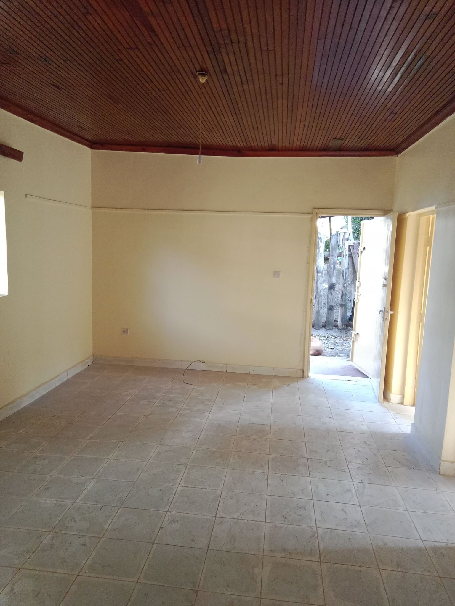 3 Bedroom Bungalow To Let – Ngong Vet