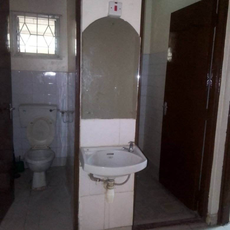 3-Bedroom Bungalow to Let – Tena Estate