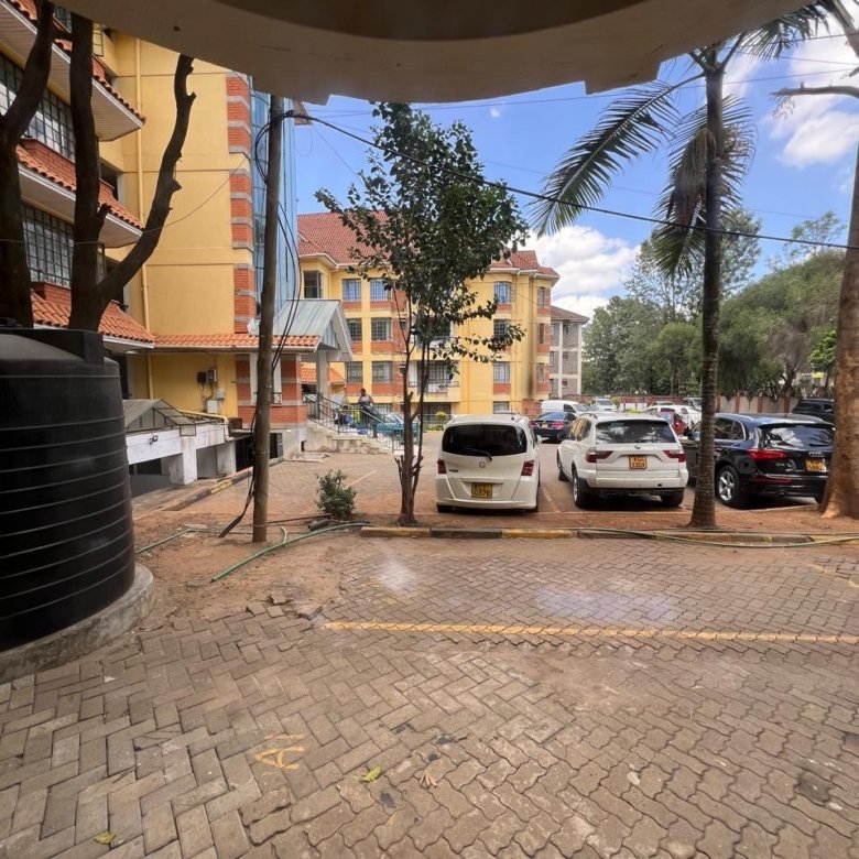 4-Bedroom All En-Suite Apartment To Let – Ole Dume Road