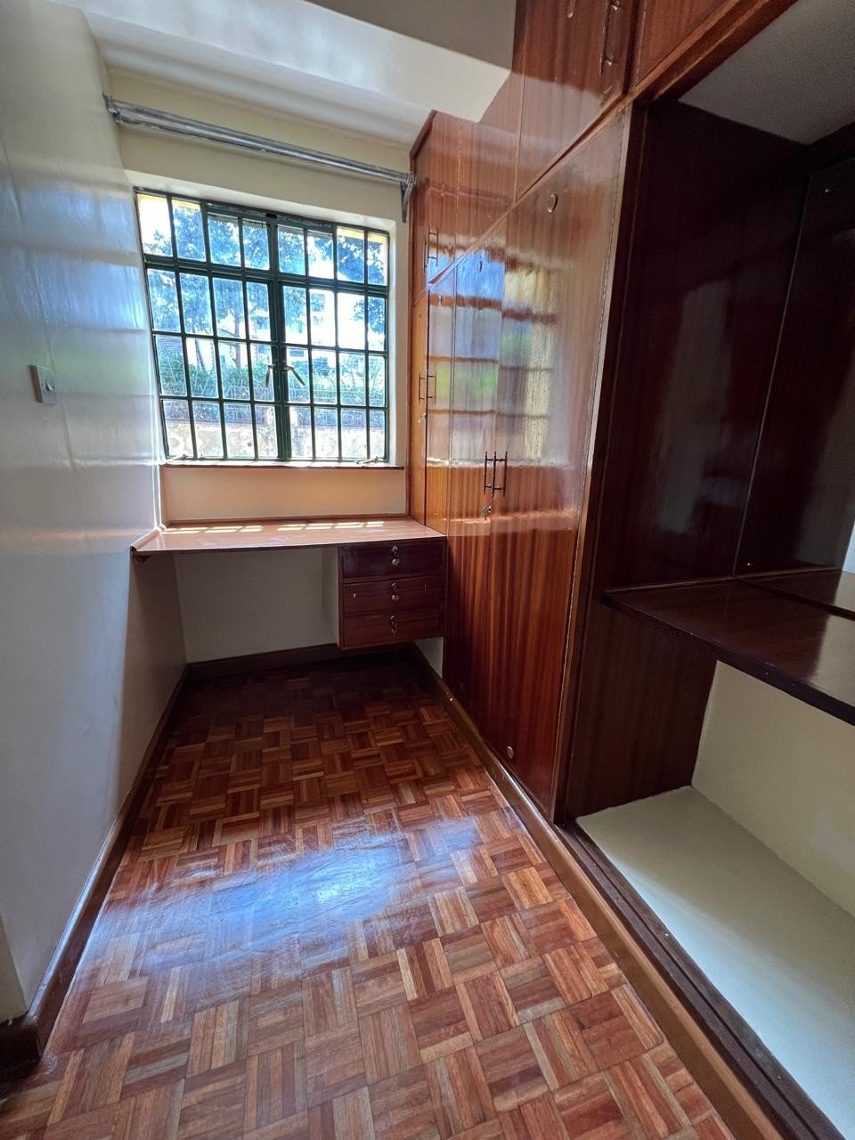 4-Bedroom All En-Suite Apartment To Let – Ole Dume Road