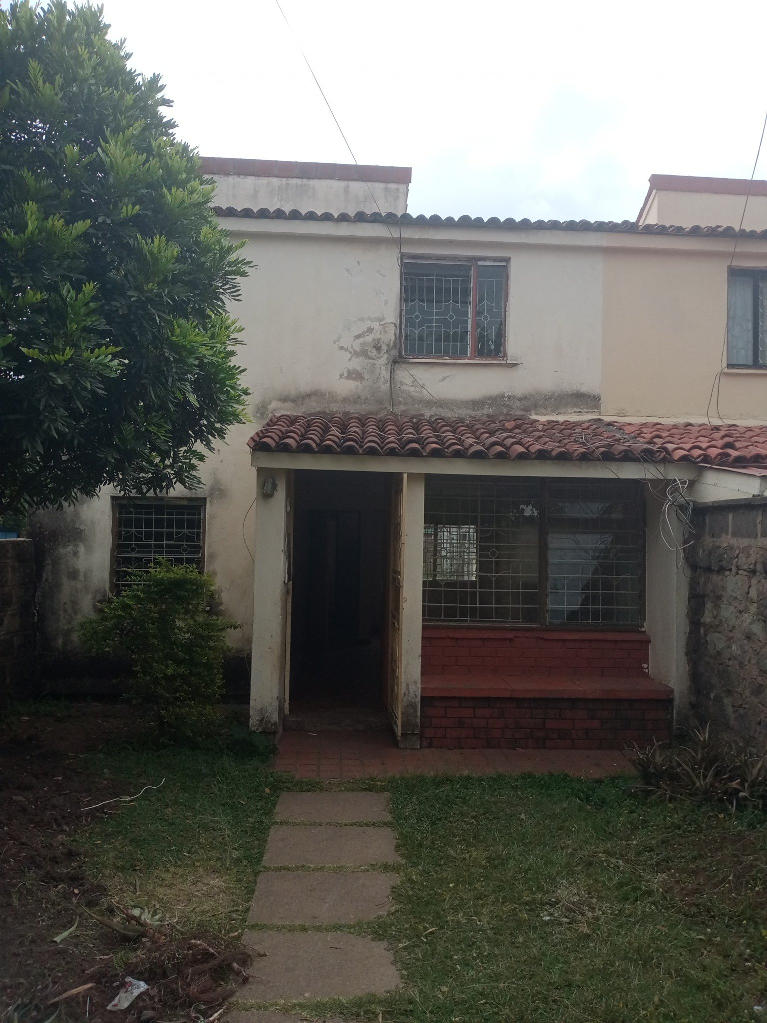 4 Bedroom Own Compound House To Let – Buruburu