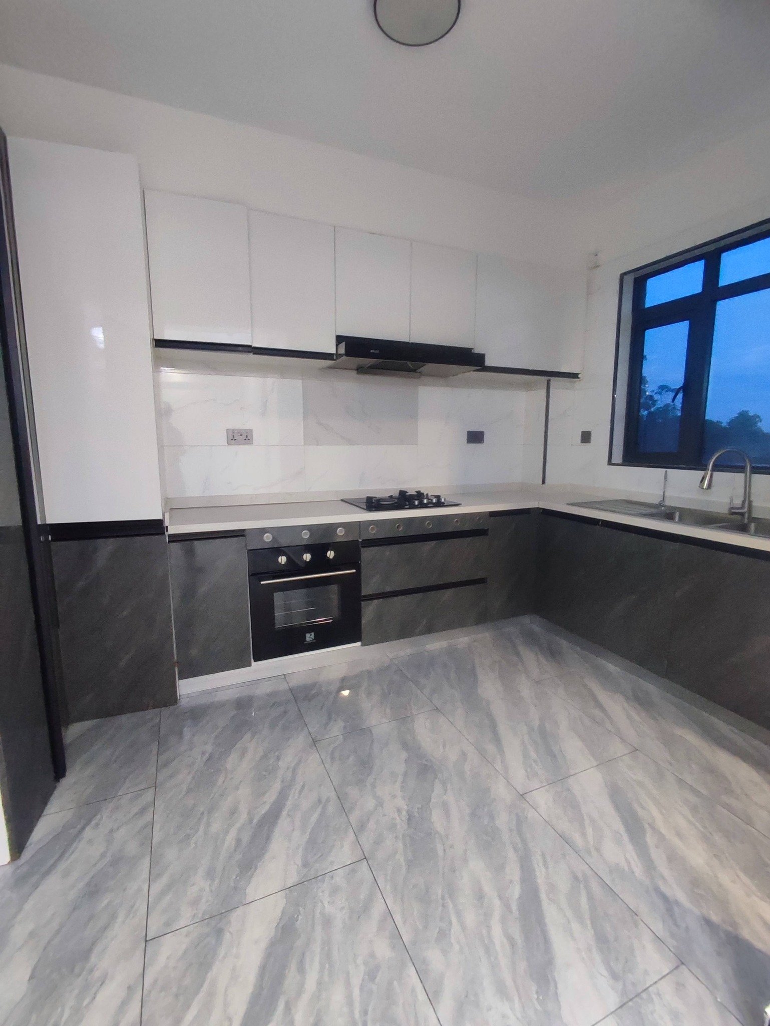 4-Bedroom + SQ All En-Suite Apartment To Let – Kileleshwa