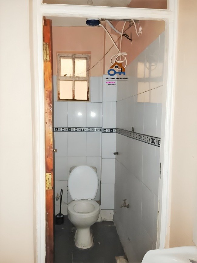 Bedsitter To Let – Kasarani Garage