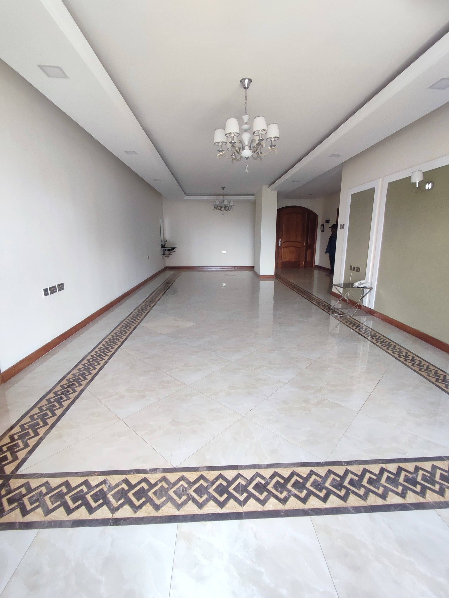 Luxury 3-Bedroom + SQ All-EnSuite Apartment To Let – Kilimani