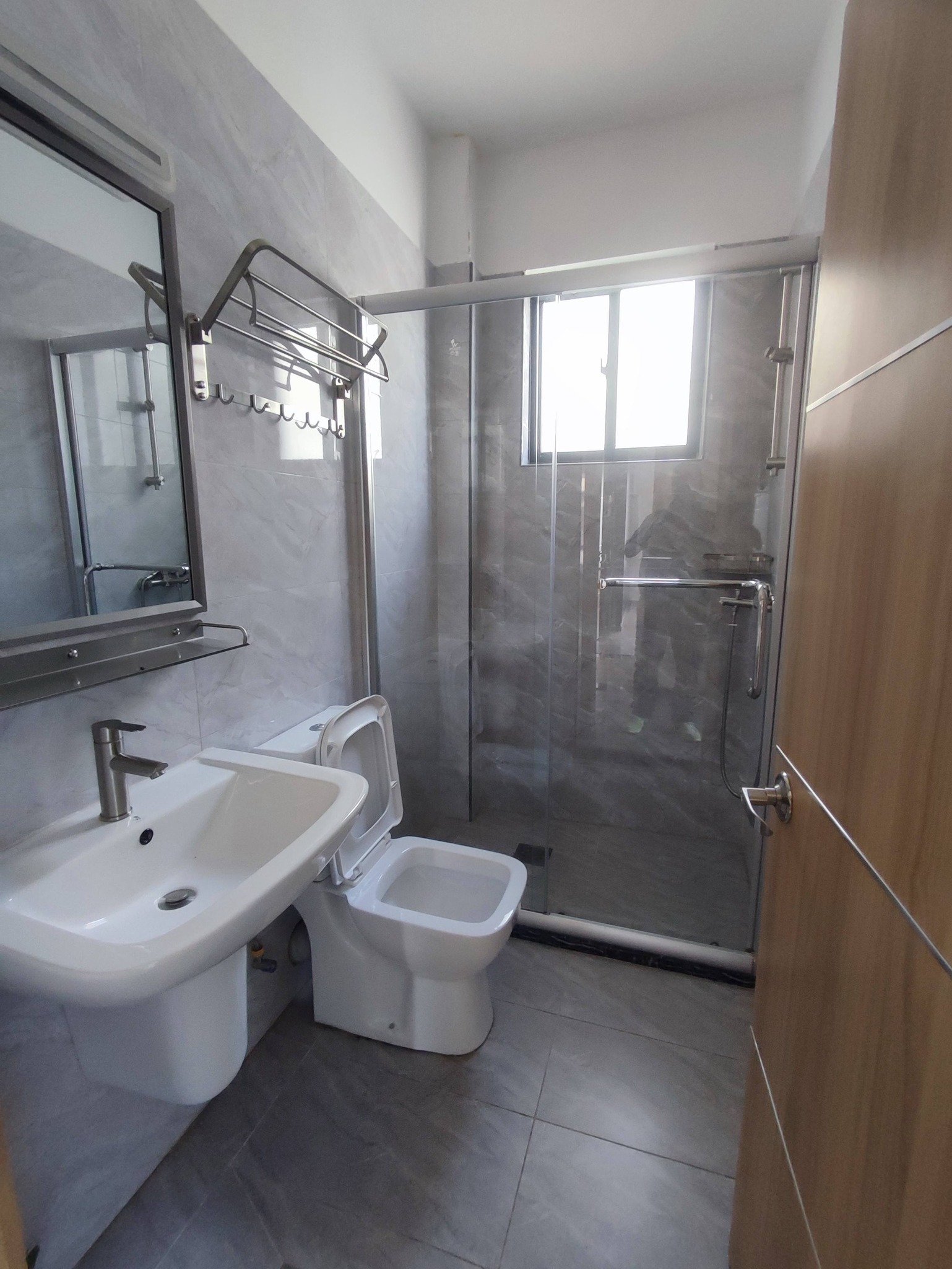 Luxury 3-Bedroom + SQ All-Ensuite Apartment To Let – Lavington