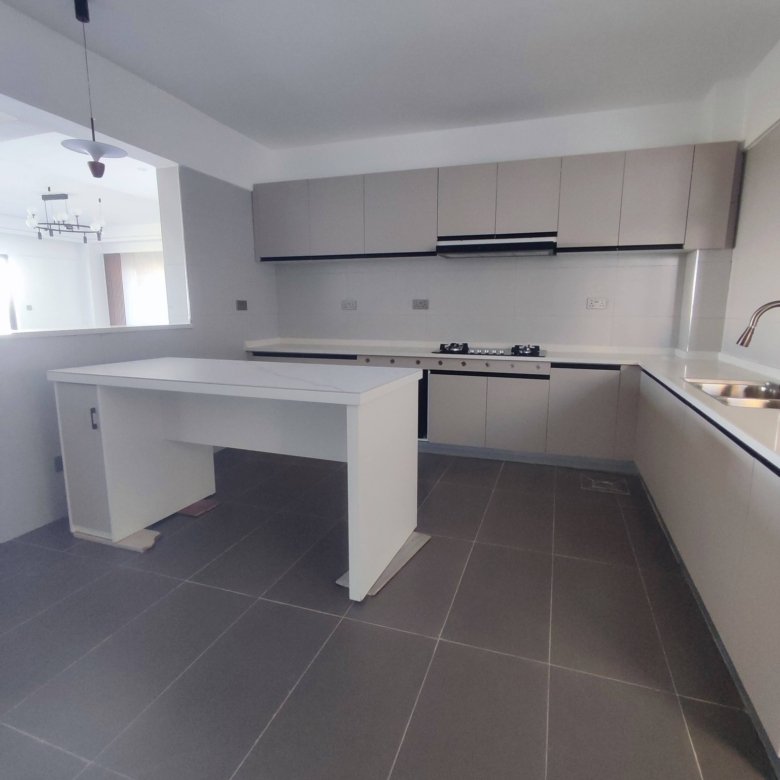 Luxury 4-Bedroom + SQ All-En-Suite Apartment To Let Kileleshwa