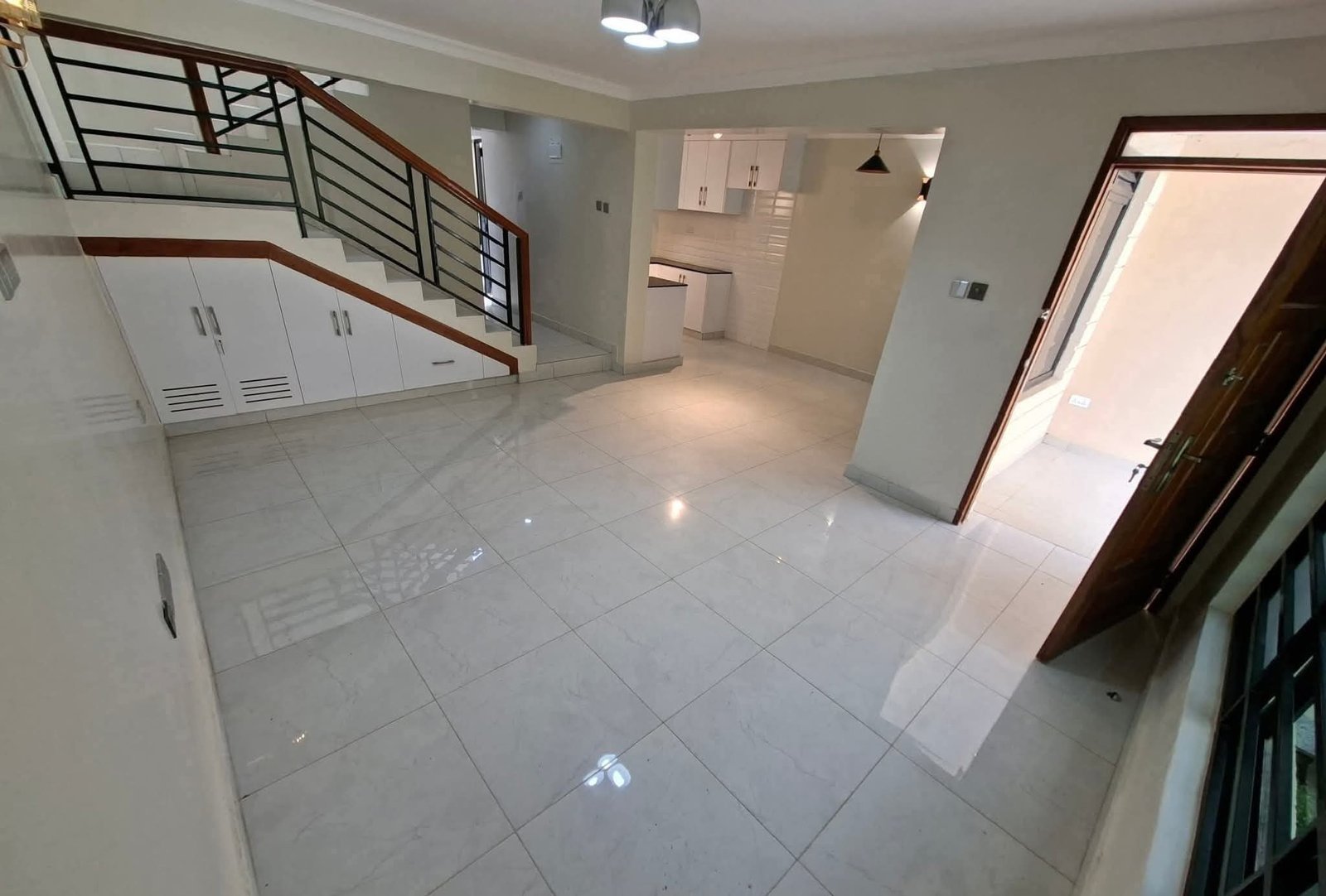 Spacious 3-Bedroom Master En-Suite House To Let – Syokimau
