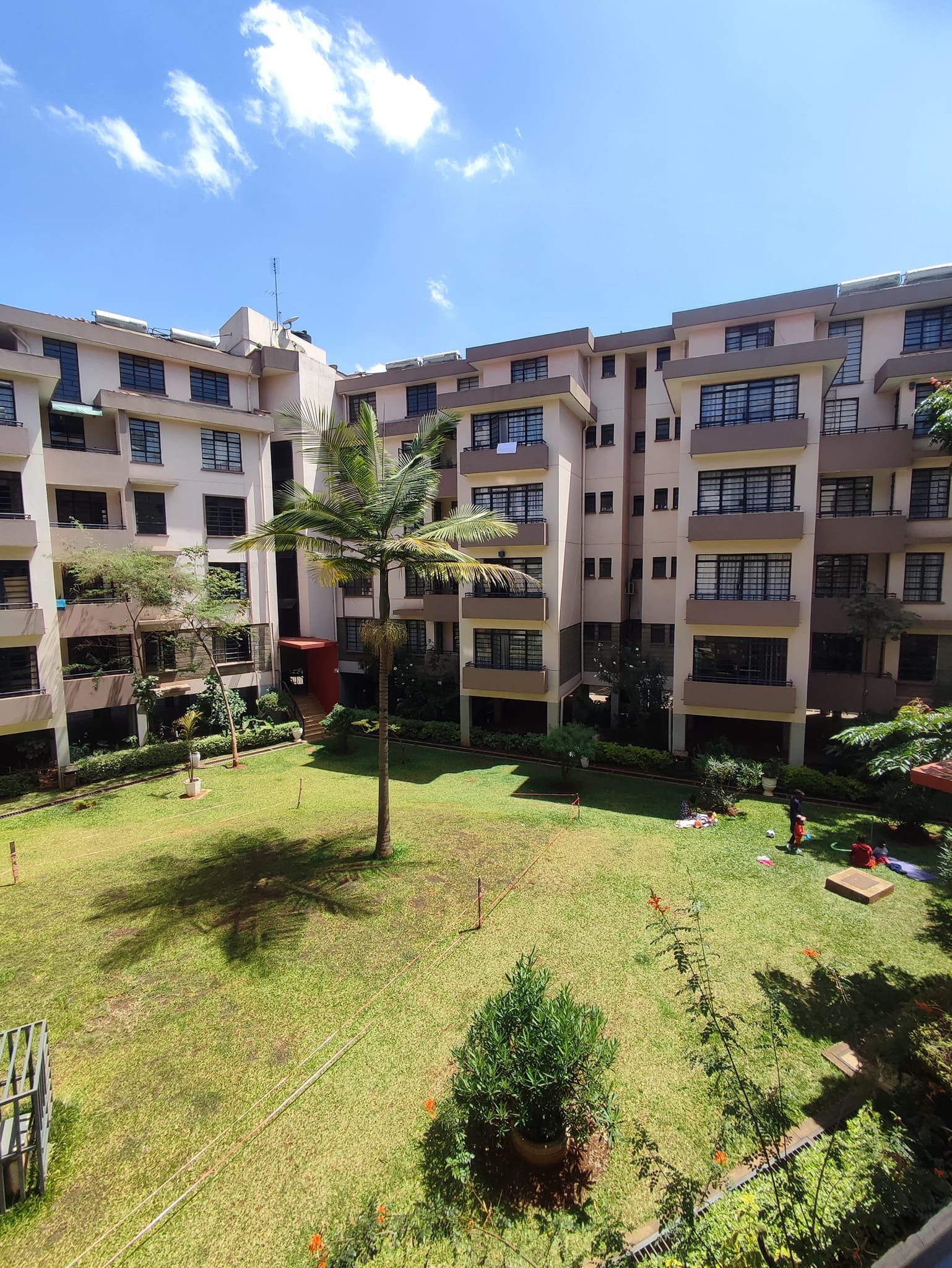 Spacious 3-Bedroom + SQ All-En-suite Apartment To Let – Ole Dume Road, Kilimani