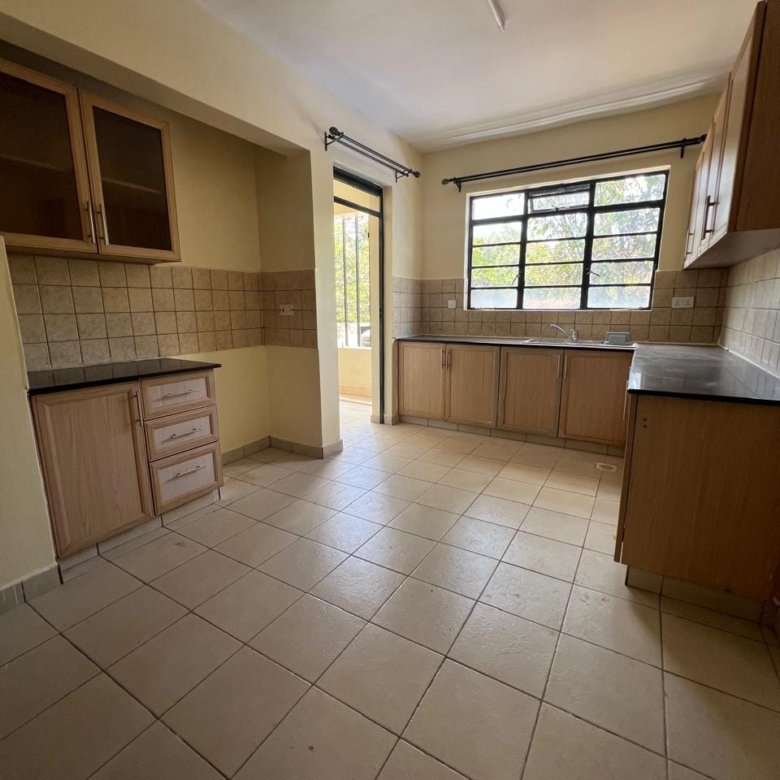 Spacious 3-Bedroom + SQ All-En-suite Apartment To Let – Ole Dume Road, Kilimani