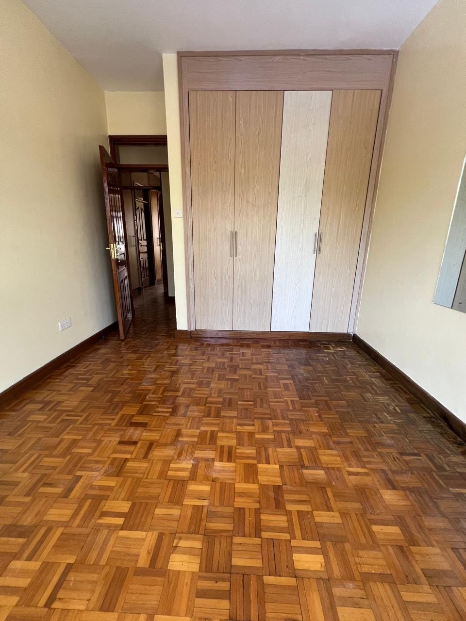 Spacious 3-Bedroom + SQ All-En-suite Apartment To Let – Ole Dume Road, Kilimani