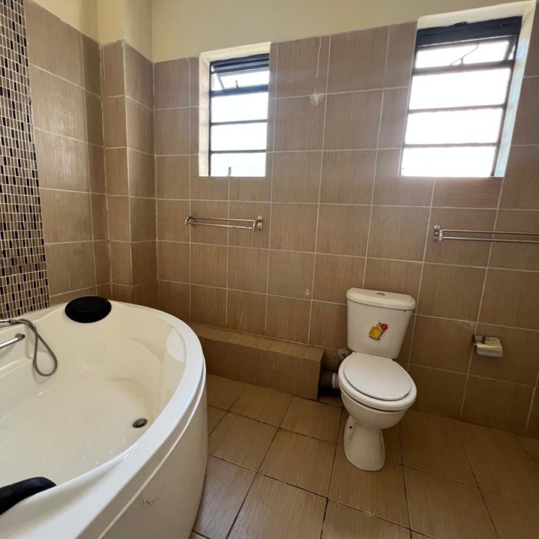 Spacious 3-Bedroom + SQ All-En-suite Apartment To Let – Ole Dume Road, Kilimani