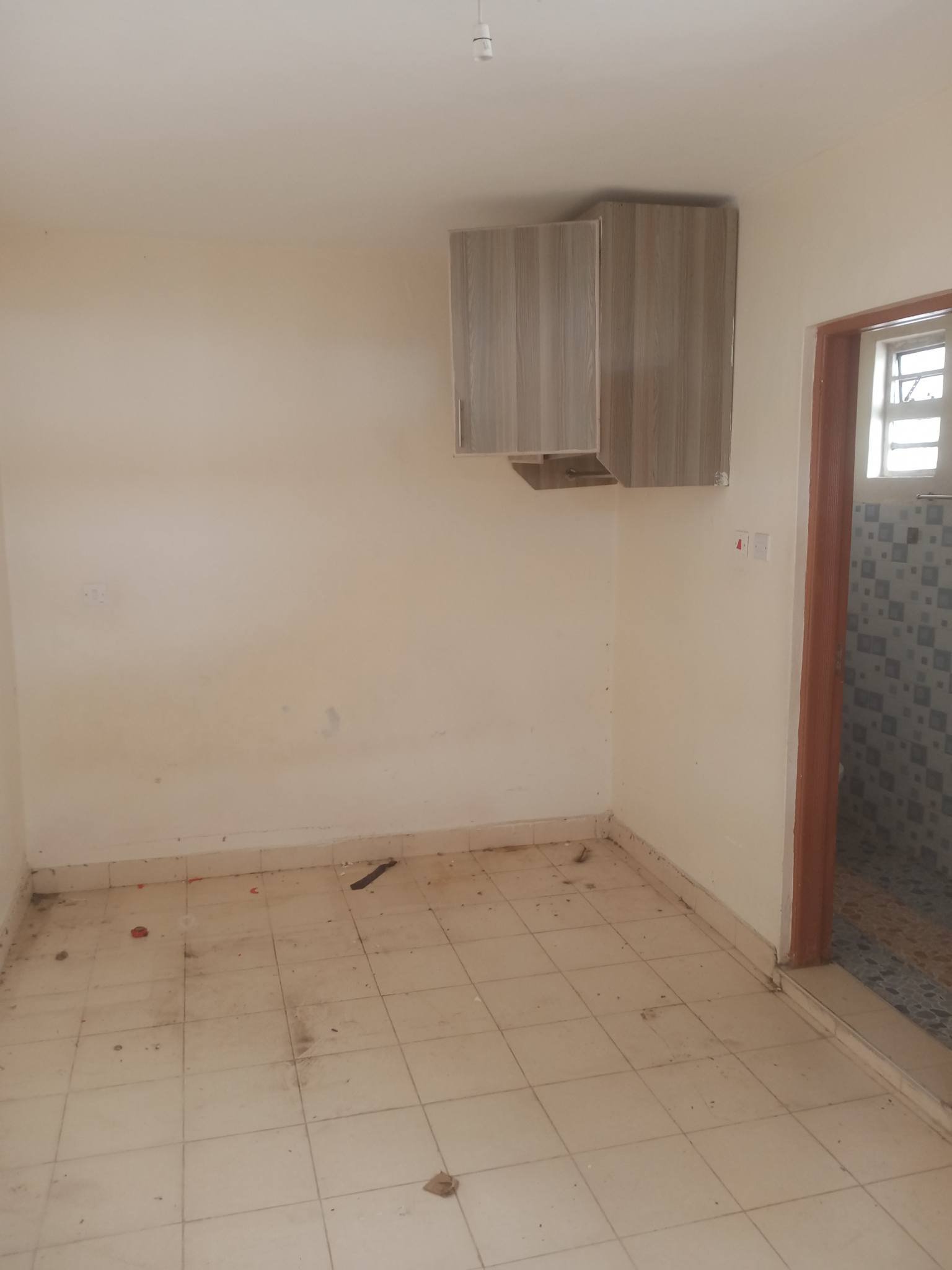 Spacious Bedsitter To Let – Buruburu