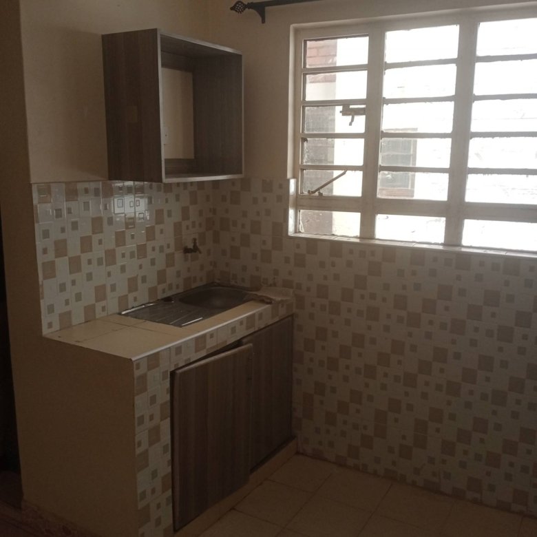 Spacious Bedsitter To Let – Buruburu