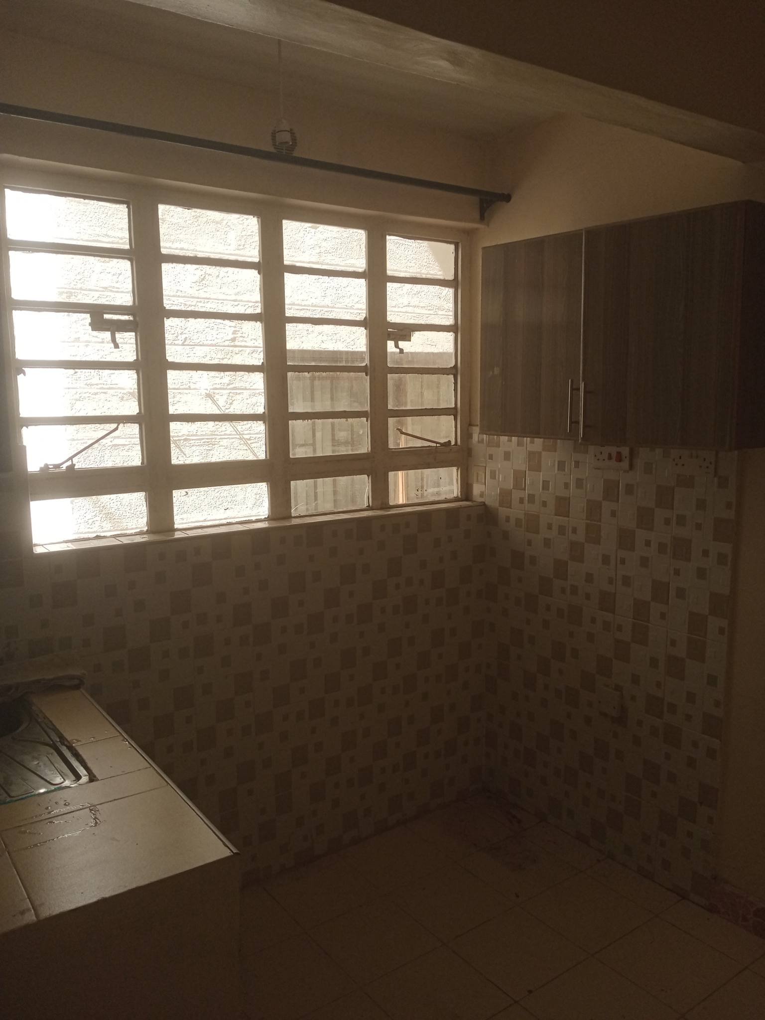 Spacious Bedsitter To Let – Buruburu