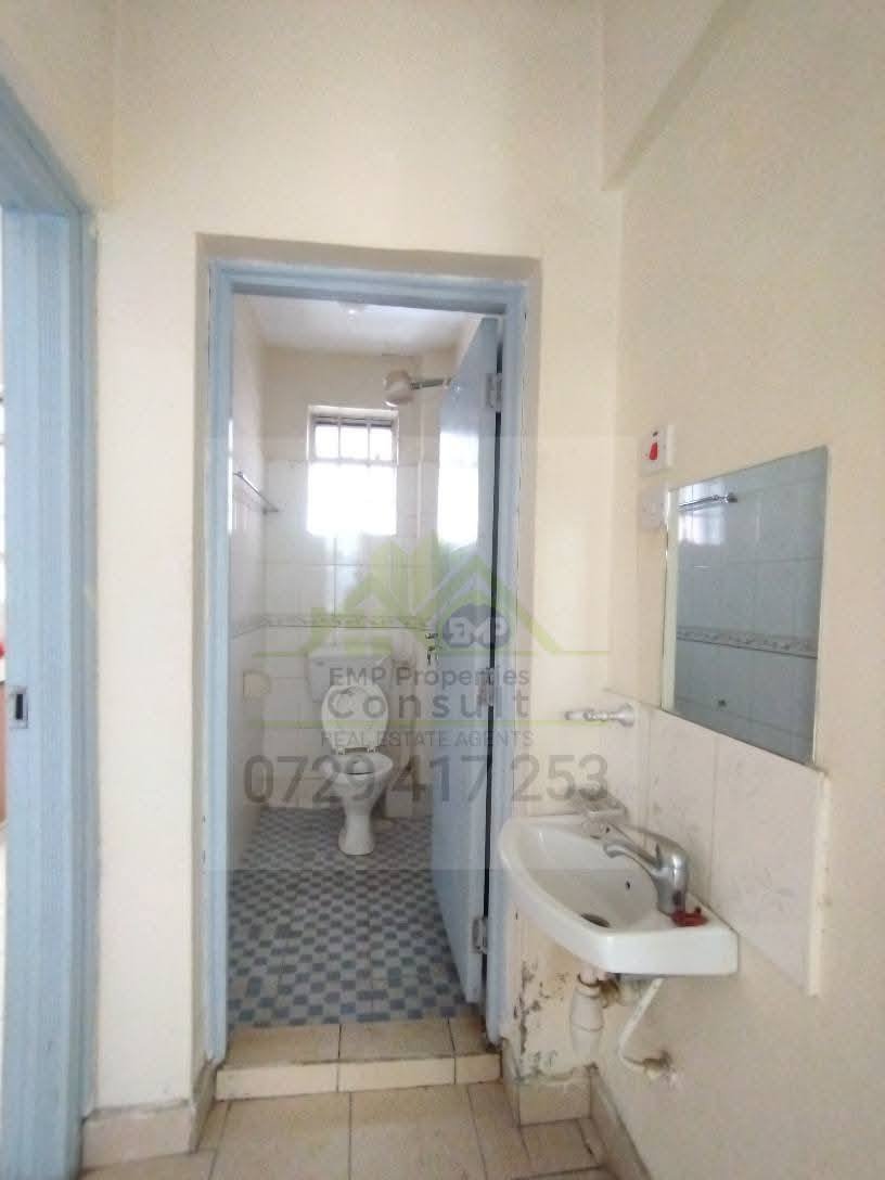 1 Bedroom Apartment To Let in South B