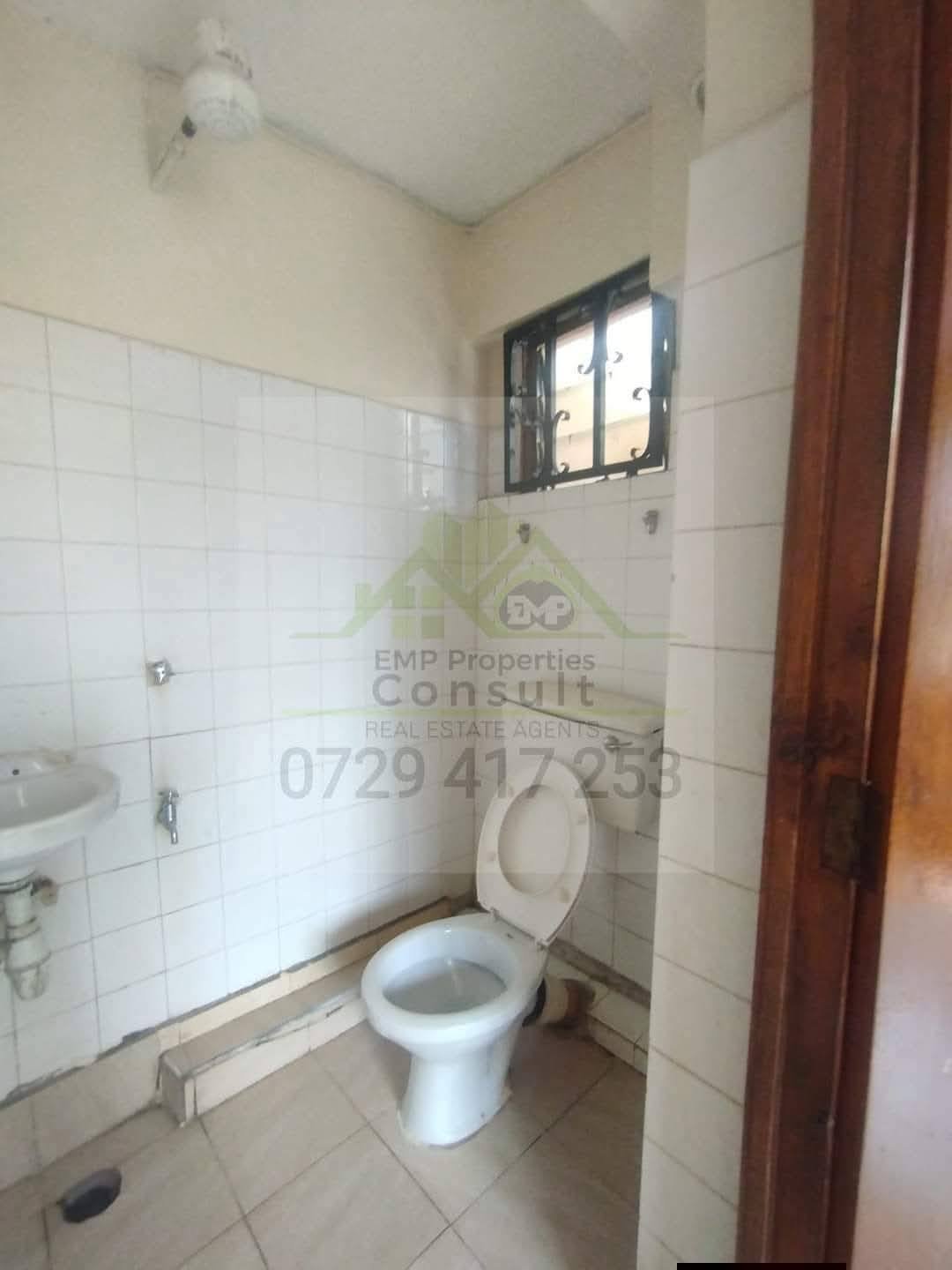 2 Bedroom Master Ensuite Apartment To Let in South C
