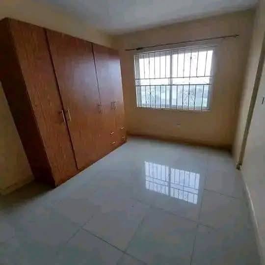 3 Bedroom Ensuite Imara Daima Apartment To Let