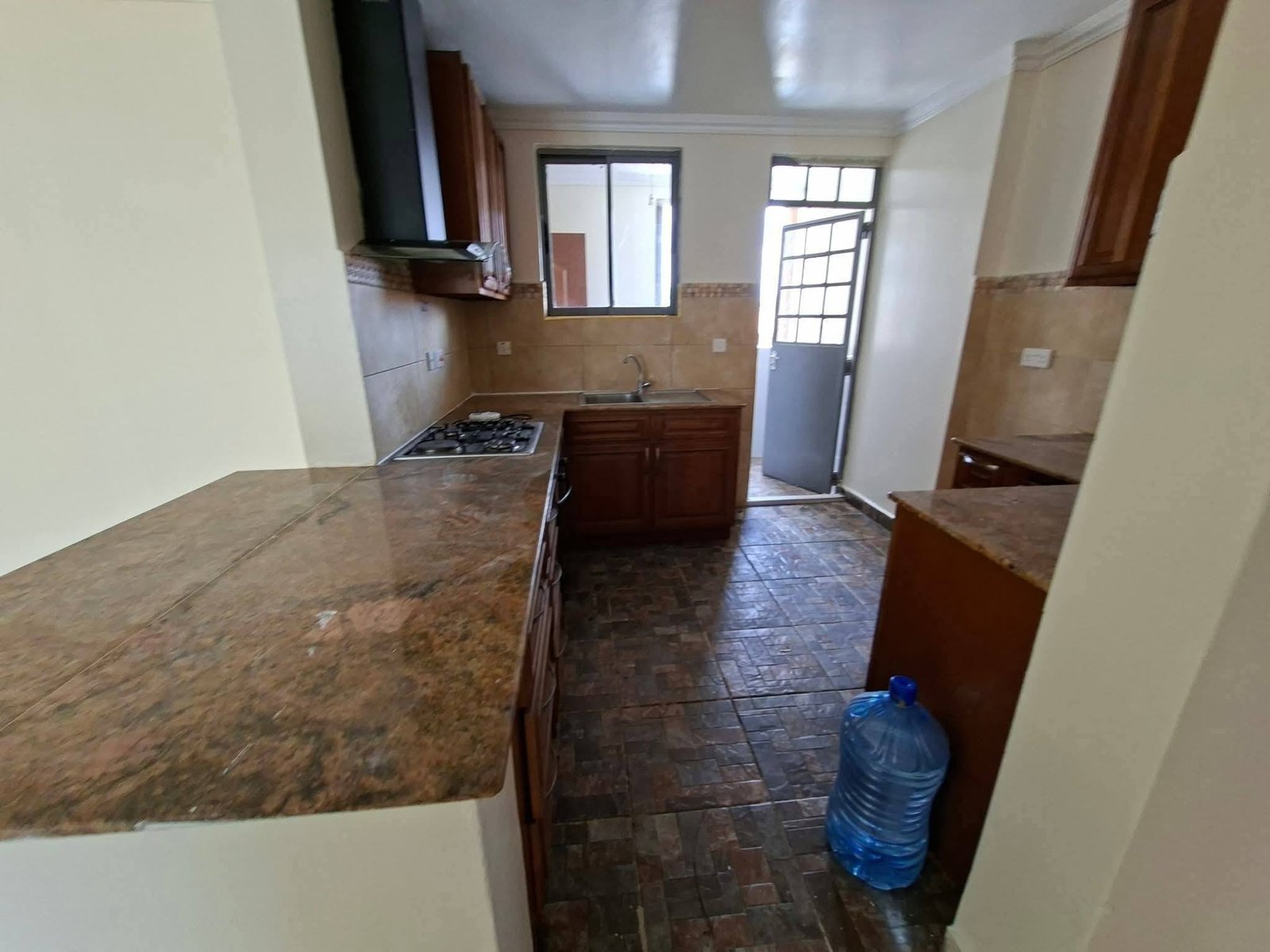 3 Bedroom Master En-Suite Apartment with DSQ For Rent – Syokimau