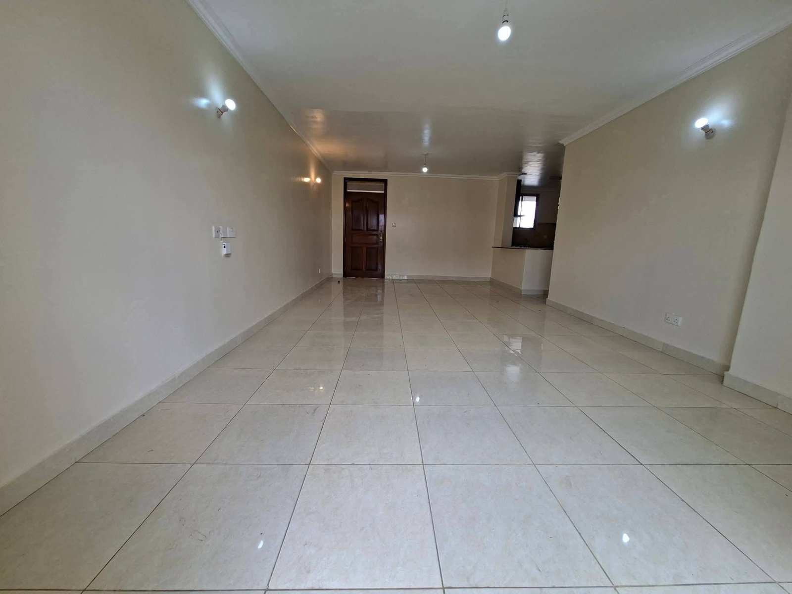 3 Bedroom Master En-Suite Apartment with DSQ For Rent – Syokimau