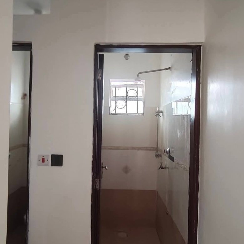 3-Bedroom Master En-Suite House + DSQ To Let – Kitengela