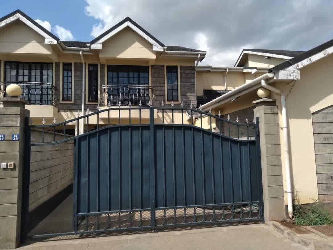 3 Bedroom Master Ensuite House + DSQ To Let – Syokimau