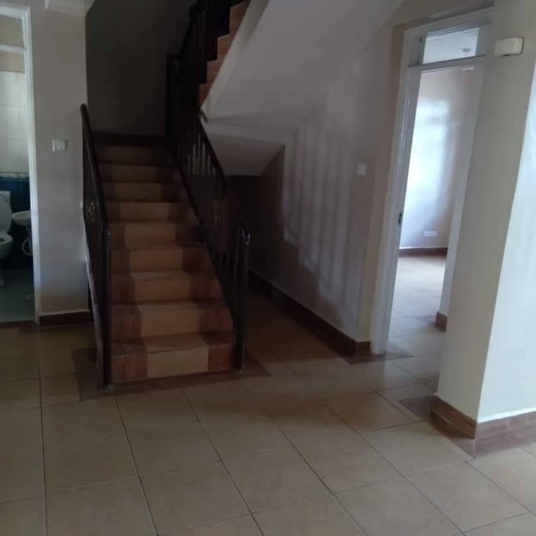 3 Bedroom Master Ensuite House + DSQ To Let – Syokimau