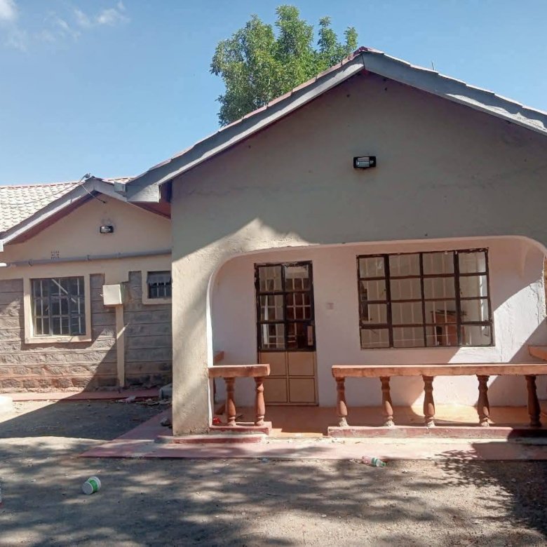 3 Bedroom Stand-Alone Bungalow with DSQ For Rent – Kitengela