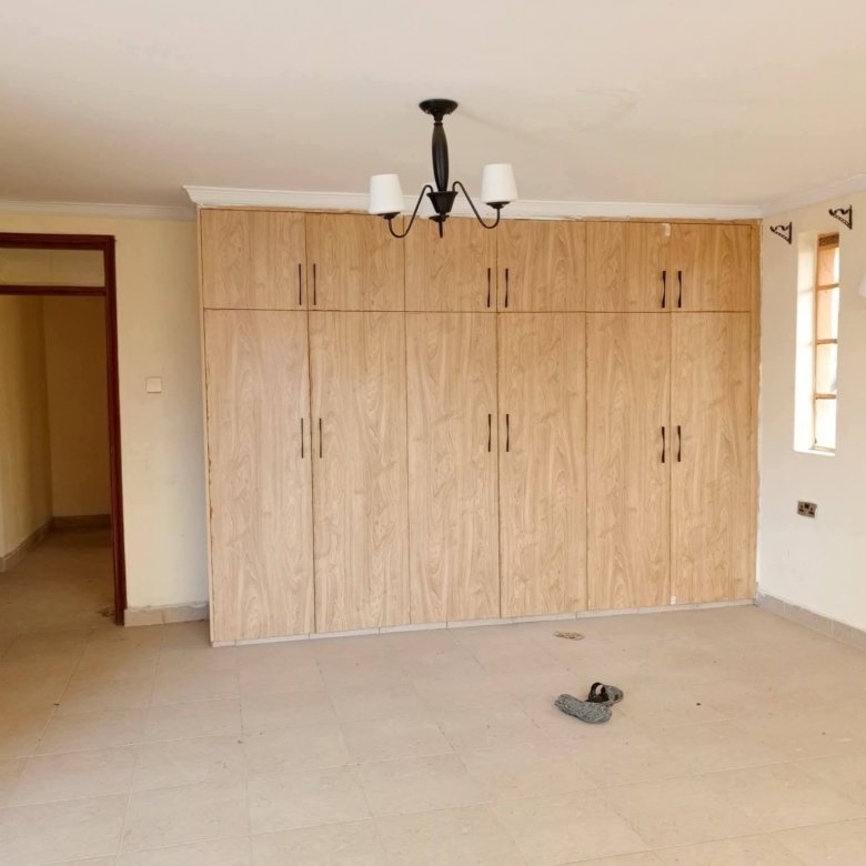 4 Bedroom All En-Suite Plus DSQ House For Rent – Kitengela