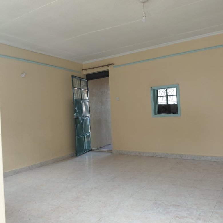 4 Bedroom House To Let - Tena Estate, Umoja