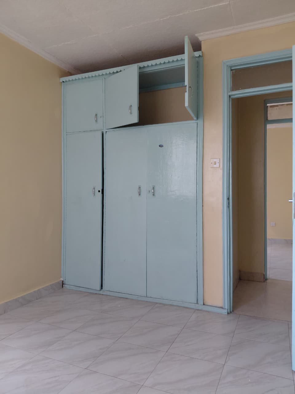 4 Bedroom House To Let - Tena Estate, Umoja