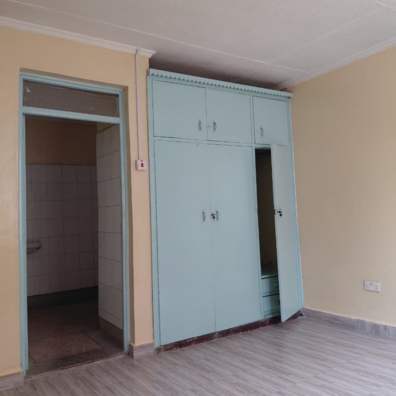 4 Bedroom House To Let - Tena Estate, Umoja