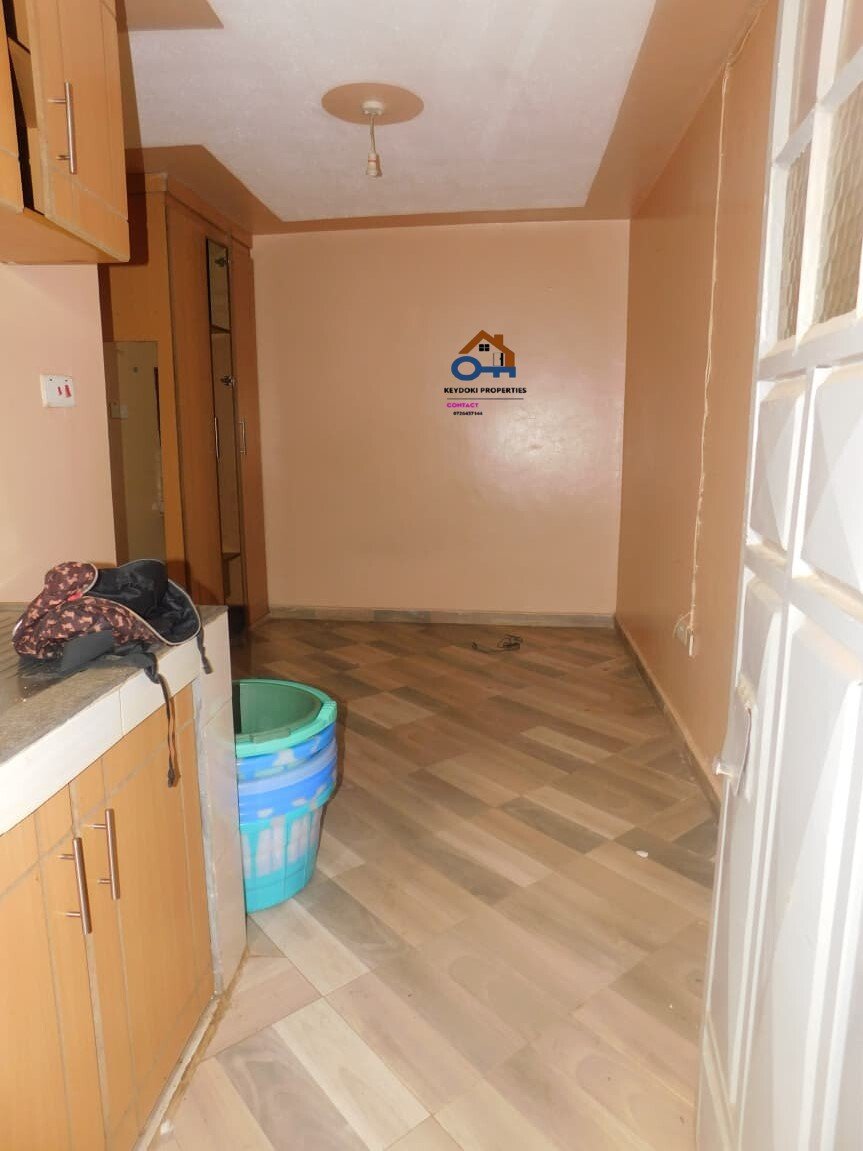 Bedsitter To Let in Kasarani Garage