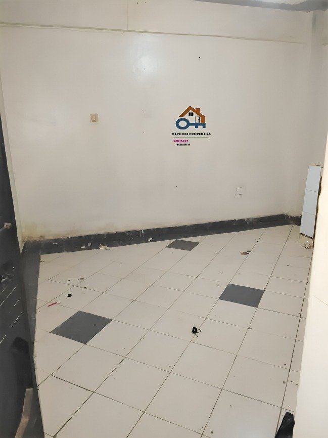 Bedsitter To Let in Kasarani – Garage