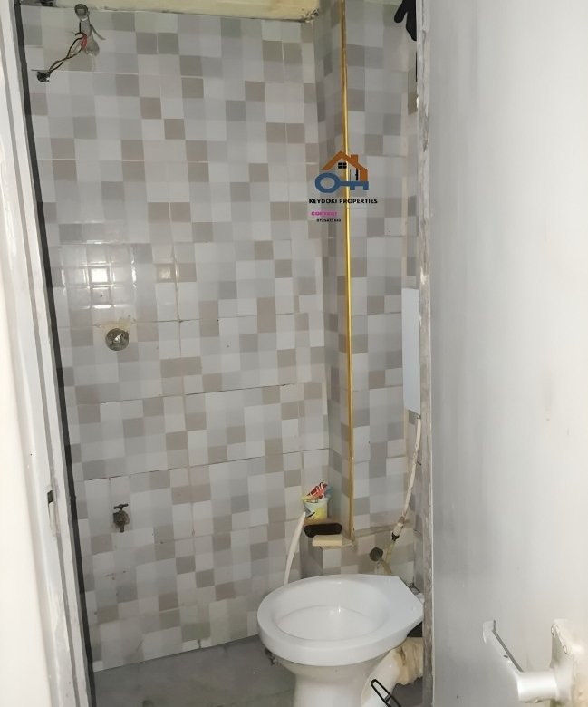 Bedsitter To Let in Kasarani – Garage