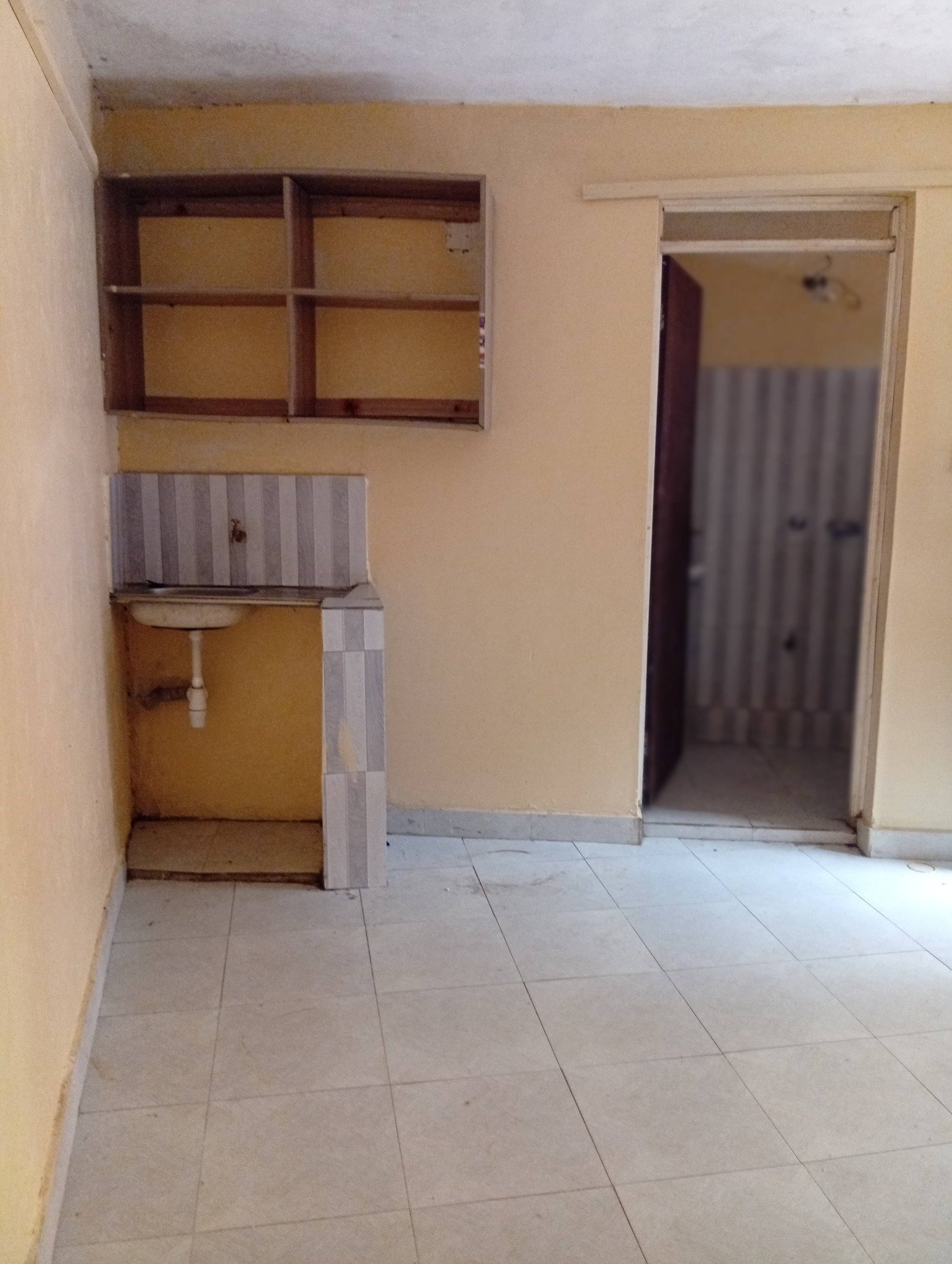 Bedsitter To Let in Thika – Biafra