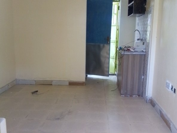 Bedsitter To Let in Umoja 1 – Near Market