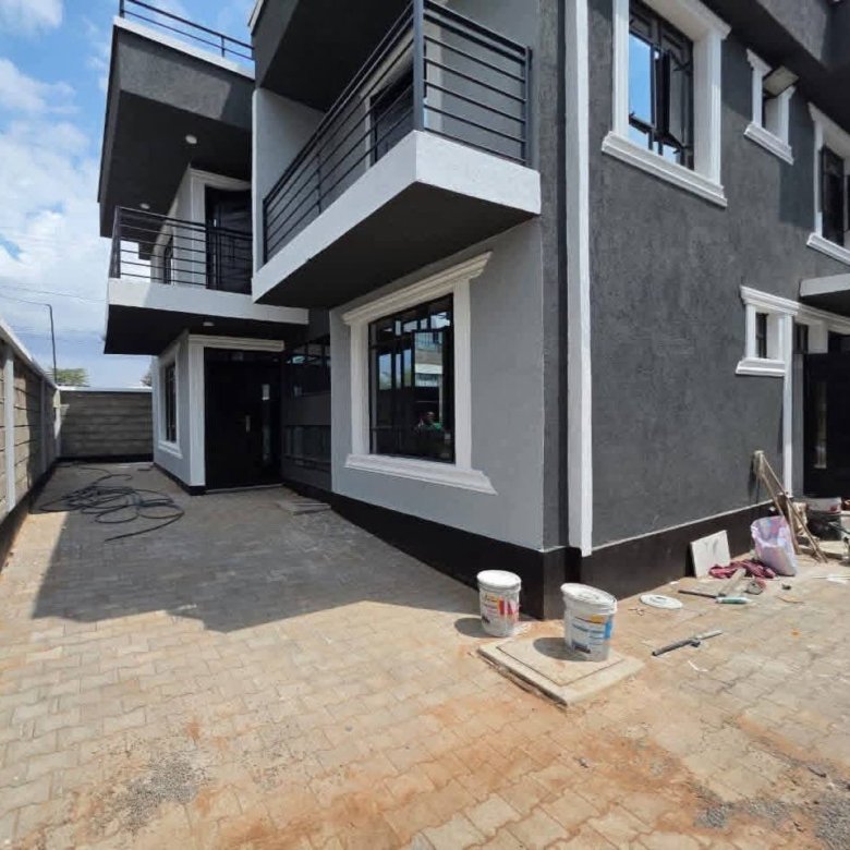 Luxurious 4-Bedroom All En-Suite Townhouse To Let – Kitengela