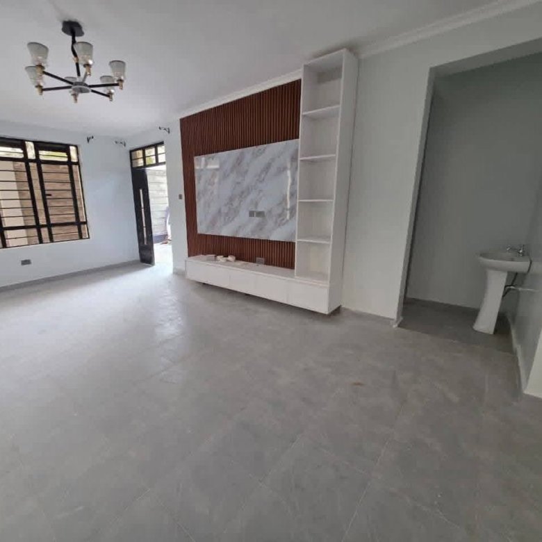 Luxurious 4-Bedroom All En-Suite Townhouse To Let – Kitengela